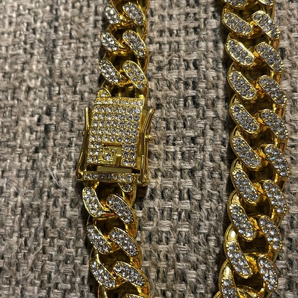 Bling 💎 Dog Collar - Picture 2 of 4